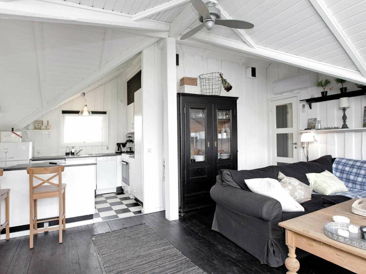 6 Person Holiday Home In Ansager 外观 照片