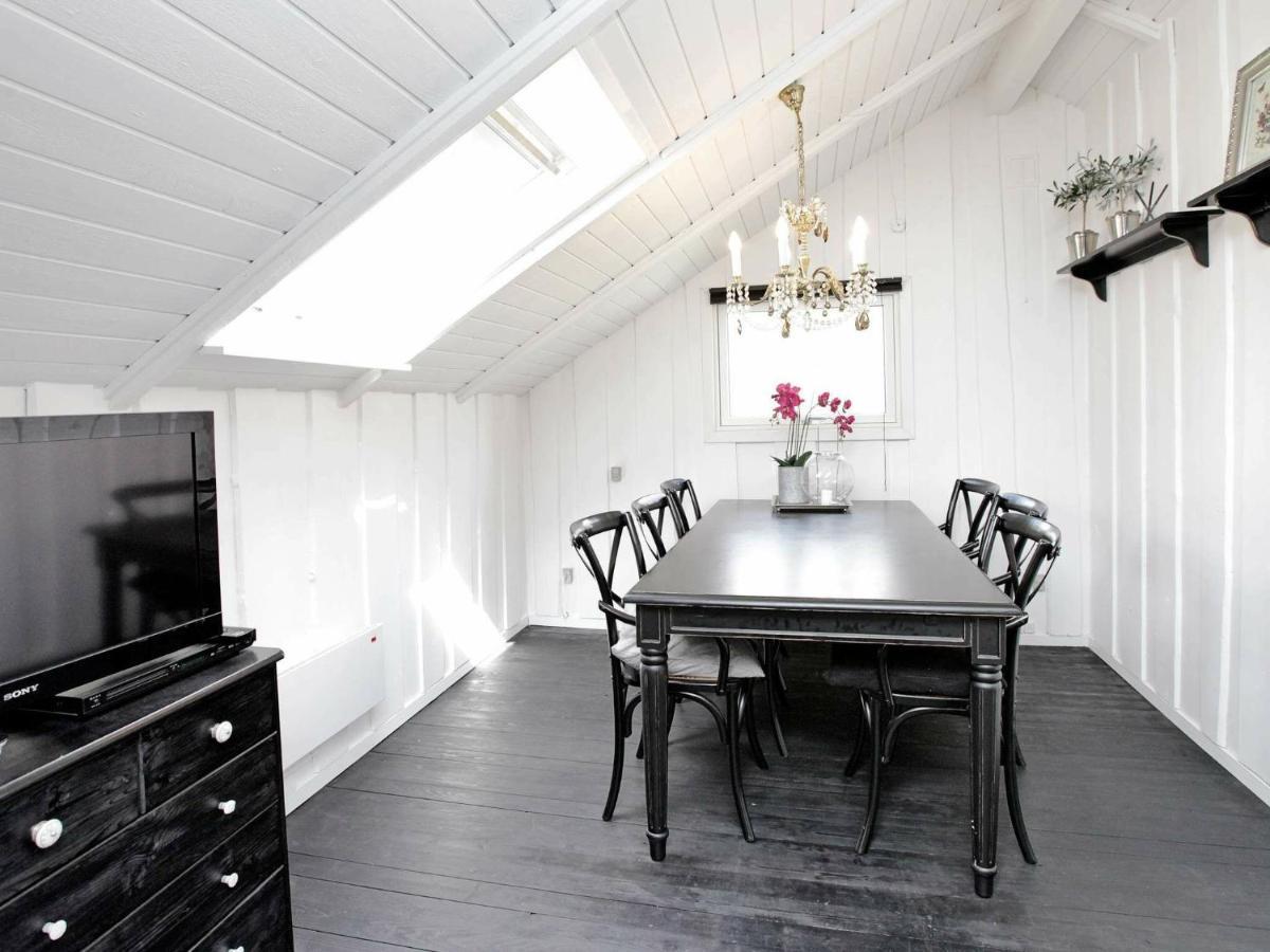 6 Person Holiday Home In Ansager 外观 照片